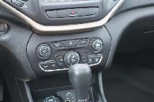 2014 Jeep Cherokee - Photo 25