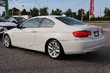 2011 BMW 3-Series - Photo 5