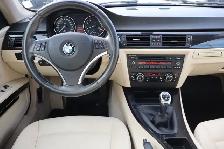 2011 BMW 3-Series - Photo 10