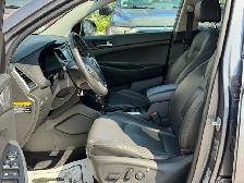 2017 Hyundai Tucson AWD 4dr 2.0L SE - Photo 6