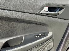 2017 Hyundai Tucson AWD 4dr 2.0L SE - Photo 7