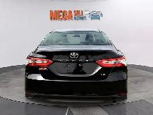 2018 Toyota Camry LE - Photo 4