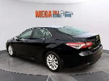 2018 Toyota Camry LE - Photo 5
