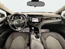 2018 Toyota Camry LE - Photo 10