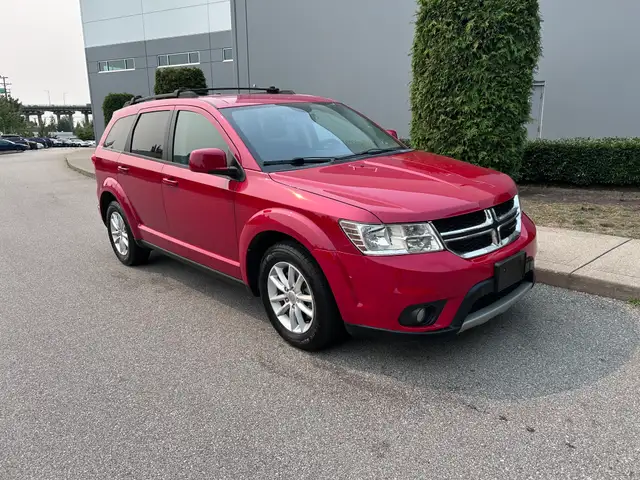 2015 DODGE JOURNEY 7 PASSENGER AUTOMATIC A/C LOCAL BC !