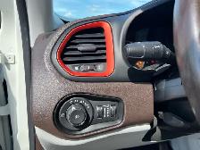2016 Jeep Renegade Latitude AWD Command Start | Heated Seats - Photo 21