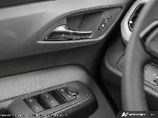2027 Chevrolet Bolt RS - Photo 16