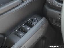 2026 Chevrolet Colorado Trail Boss - Photo 16