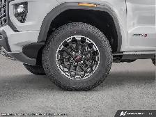 2026 GMC Canyon AT4 - Photo 8
