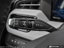 2027 Chevrolet Bolt RS - Photo 25