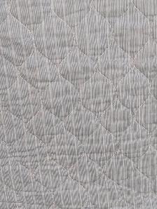Two tone blue and white quilt 100 x 106 - Photo 2