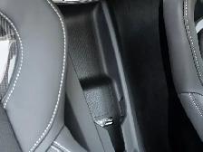 2027 Chevrolet Corvette 2LT - Photo 32