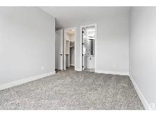 Beautiful Single House on rent in Beaumont - Photo 6