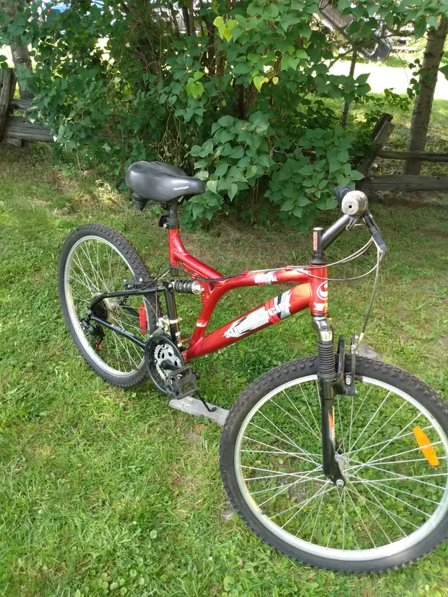 Vélo cerise  pour femme