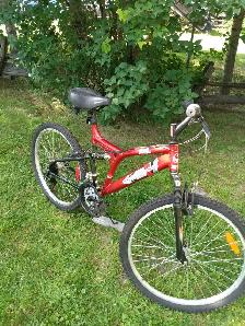 Vélo cerise  pour femme