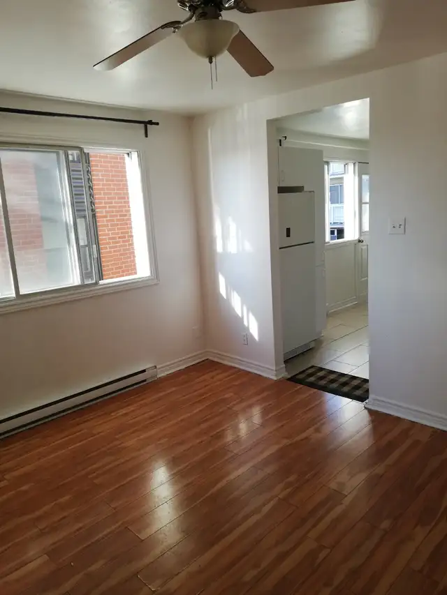 Grand 3 1/2 a louer 1er septembre Montréal-Nord