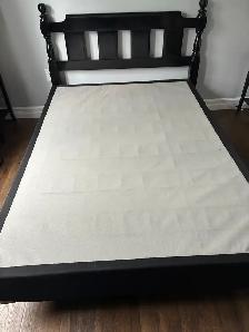 Bed with box spring