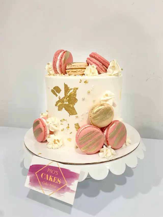 Birthday cakes Macarons Custom cakes & desserts Milton