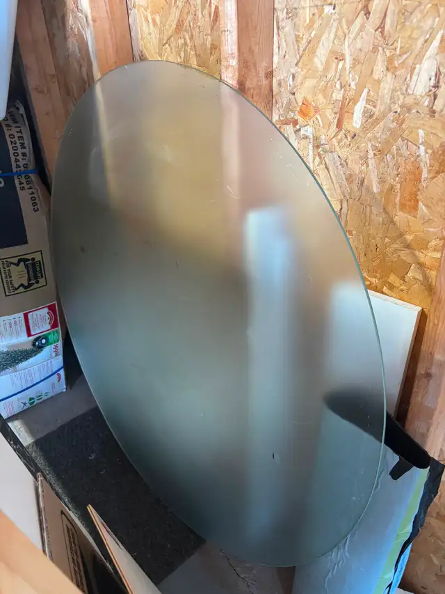 LARGE ROUND TEMPERED GLASS