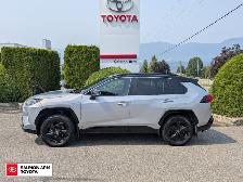 2021 Toyota RAV4 Hybrid XLE XLE, AWD, NEW ALL-WEATHER TIRES,... - Photo 3