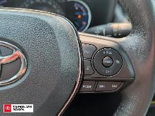 2021 Toyota RAV4 Hybrid XLE XLE, AWD, NEW ALL-WEATHER TIRES,... - Photo 16
