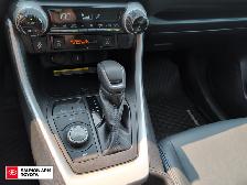 2021 Toyota RAV4 Hybrid XLE XLE, AWD, NEW ALL-WEATHER TIRES,... - Photo 18