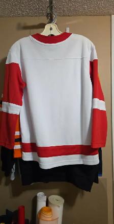 Assorted NHL Hockey jersey's - Photo 4
