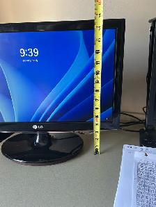 LG Monitor 22" - Photo 4