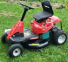 Troy-Bilt Lawn tractor - Photo 2