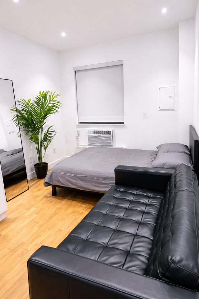 Bachelor Unit | Short Term | Amazing CN Tower View