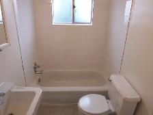 Bright & Spacious 3-Bedroom Main Floor Suite – Mount Pleasant - Photo 5