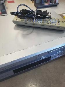 JVC HR-XVC27U DVD VCR Combo
