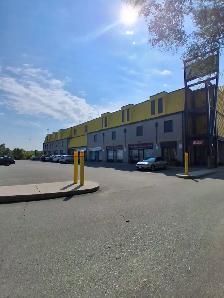 HIGH VISIBLE PRIME LOCATION OFFICE SPACE FOR RENT - Photo 4