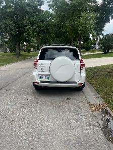 2009 toyota rav4 limited safety - Photo 2