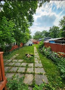 Remodeled Fully Renovated Huge 05 bedrooms House   Utilit. ASAP - Photo 7