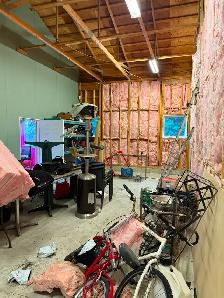 newer barn warehoue in stouffville for rent - Photo 10
