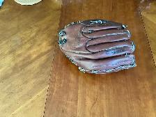 Baseball gloves - Photo 2