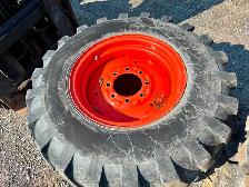 Kubota M-Series Industrial Wheel Set - Photo 3