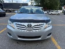 2011 Toyota Camry - Photo 2
