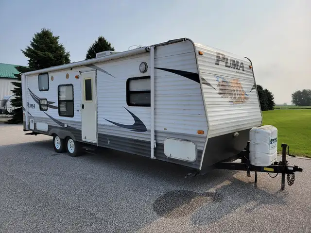 2007 Palomino Puma 27FQ
