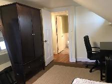 Clean, Quiet, Private Student Room By NAIT. Util & Extras Incl. - Photo 5