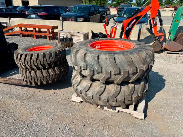 Kubota Industrial Wheel Set For M6060, M7060, M4D