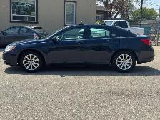 2014 Chrysler 200 Touring - Photo 4