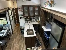 2019 Forest River Salem Hemisphere 378FL - Photo 5