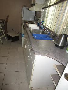 $900.FURNISHED, UTILITIES INCLUDED, INTERNET ETC. 89 Ave 180 St. - Photo 2