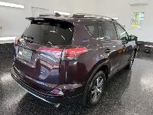 2018 Toyota RAV4 XLE All Wheel Drive - Photo 5