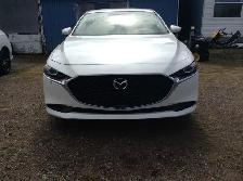 2021 Mazda 3!! Reduced!! - Photo 2