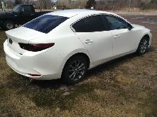 2021 Mazda 3!! Reduced!! - Photo 4