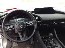 2021 Mazda 3!! Reduced!! - Photo 7