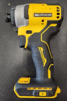 Dewalt Impact Driver DCF809